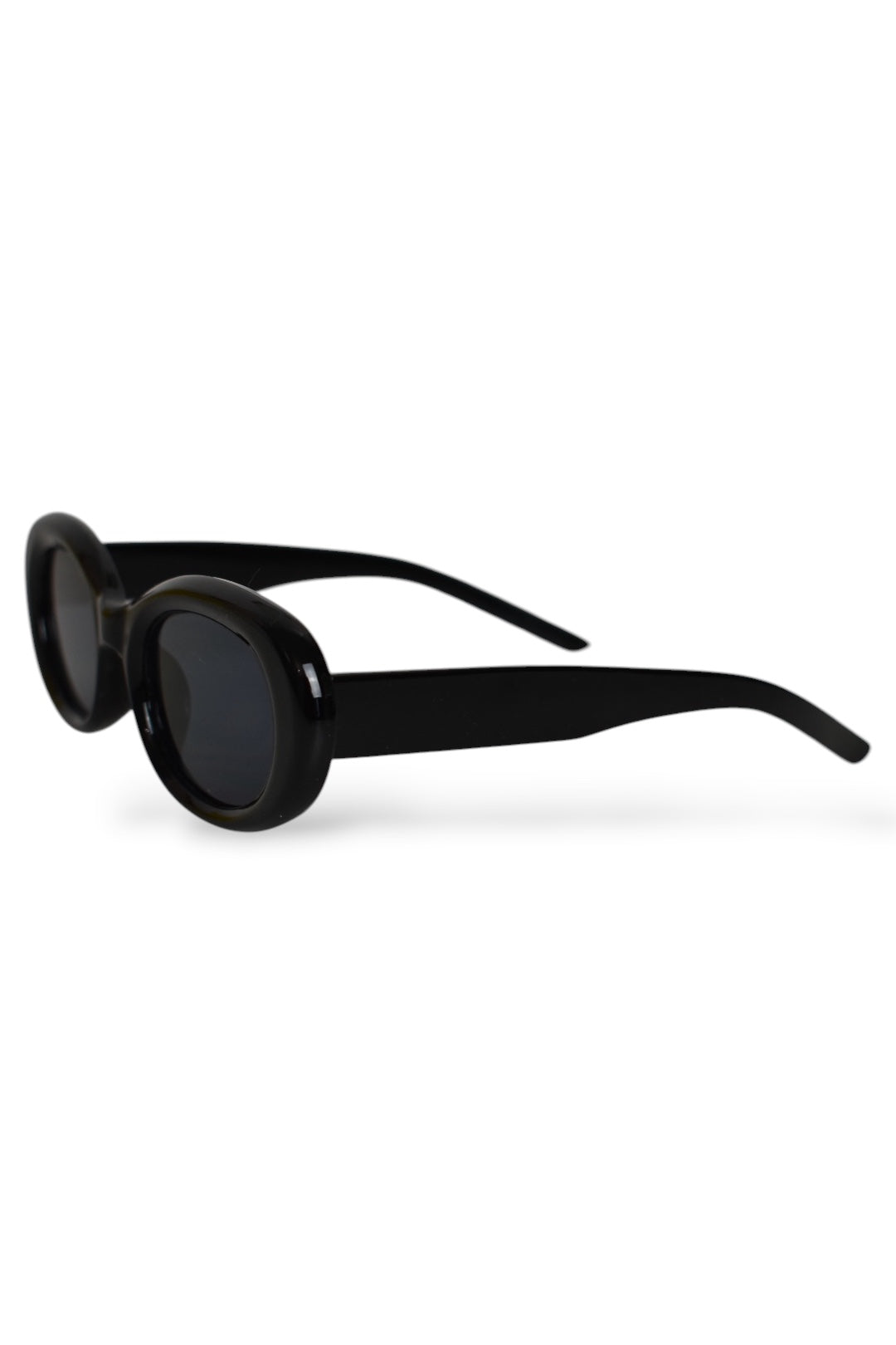 AMALFI Black Sunglasses