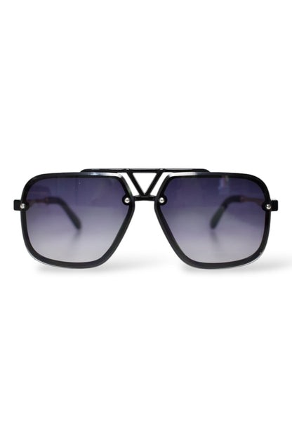 VEGAS Black Sunglasses